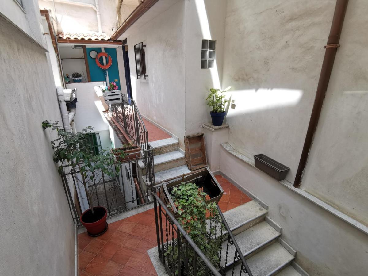 Casuzzamia Apartment Palermo Exterior photo